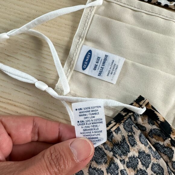 NWOT Set of 3 Old Navy Triple-Layer Cloth Pleated Face Masks for Adults - Picture 7 of 8